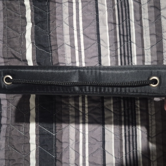 SHANY Makeup Brush Set - Black and Purple *missing 5 Brushes* - Picture 5 of 6